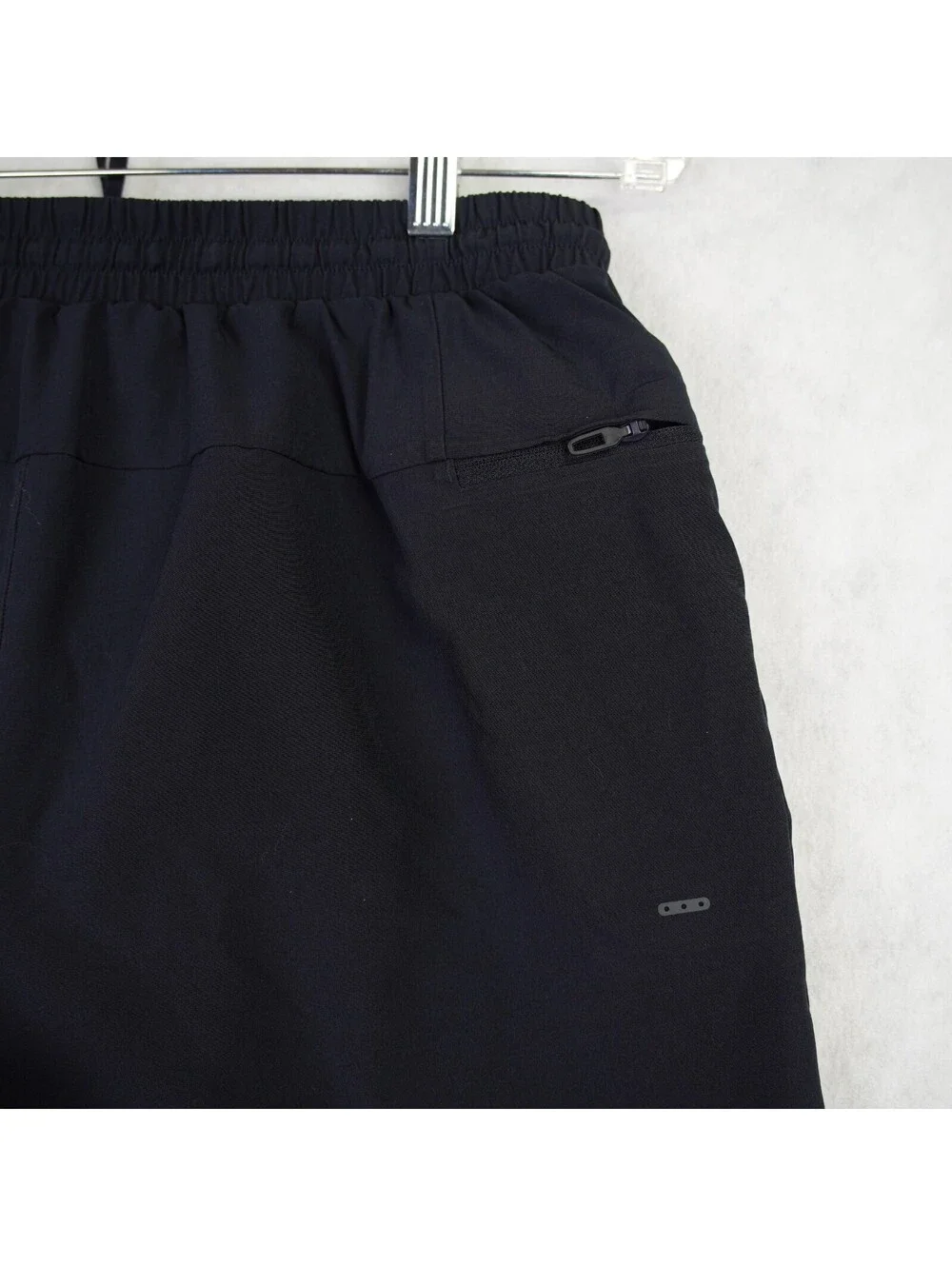 Lululemon Pool Short Black Lined 7